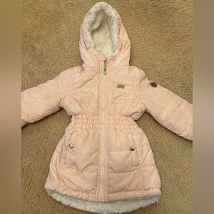 Toddler girls DKNY coat ! Used/Good Condition